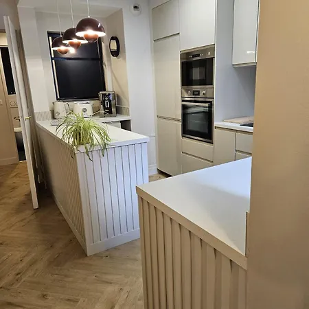 Stylish 2 Bedrooms