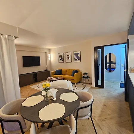 Stylish 2 Bedrooms